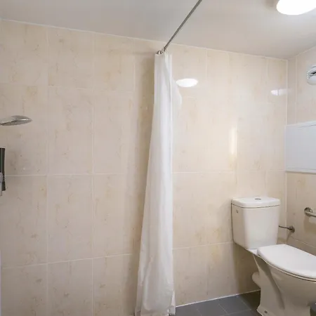 Kyriad Eco - Lorient Lanester Lanester