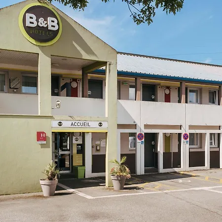Lorient Otel 2*